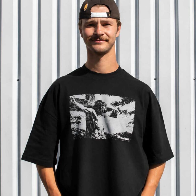 Jesus on the Cross T-shirt
